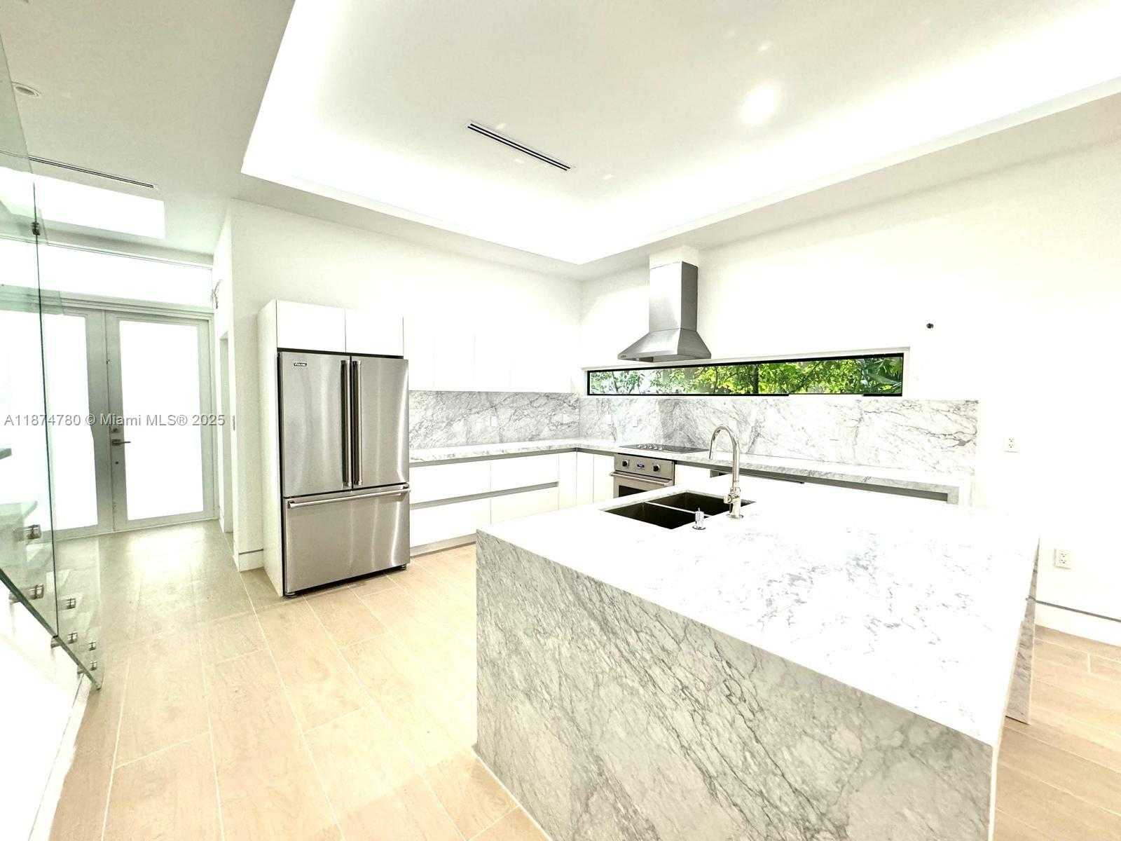 Small Image of 5728 NORTH WEST 5TH COURT #TH-1, Miami Number 14