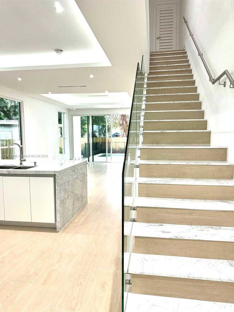 Small Image of 5728 NORTH WEST 5TH COURT #TH-1, Miami Number 19