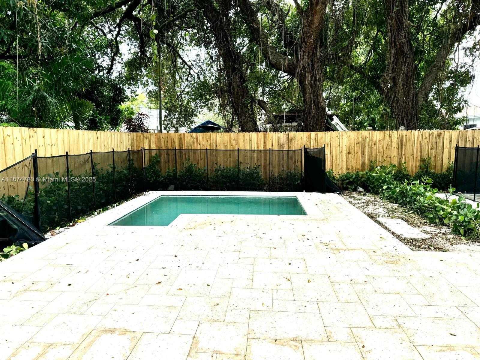 Small Image of 5728 NORTH WEST 5TH COURT #TH-1, Miami Number 5