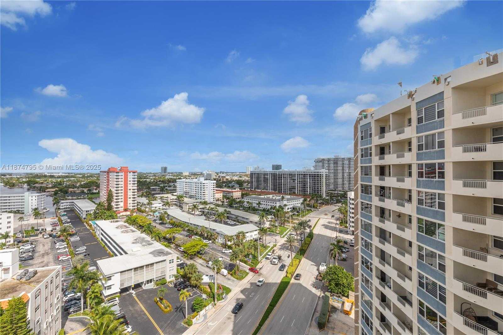 Small Image of 3180 SOUTH OCEAN DR #1517, Hallandale Beach Number 15