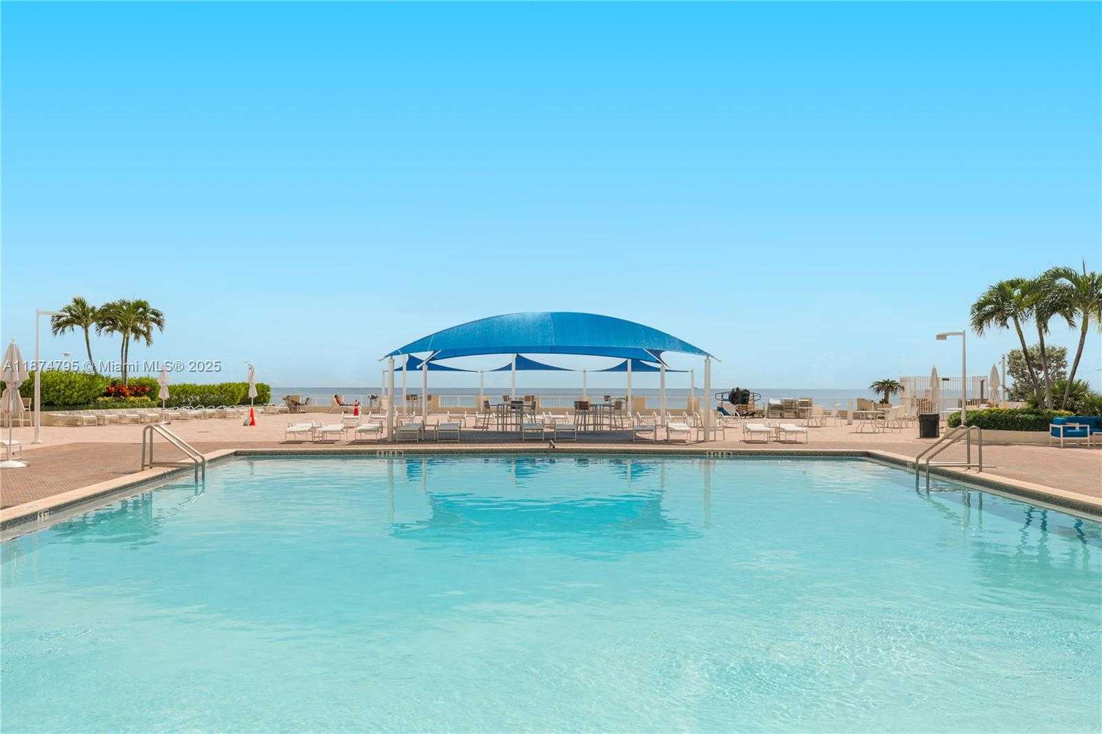 Small Image of 3180 SOUTH OCEAN DR #1517, Hallandale Beach Number 31