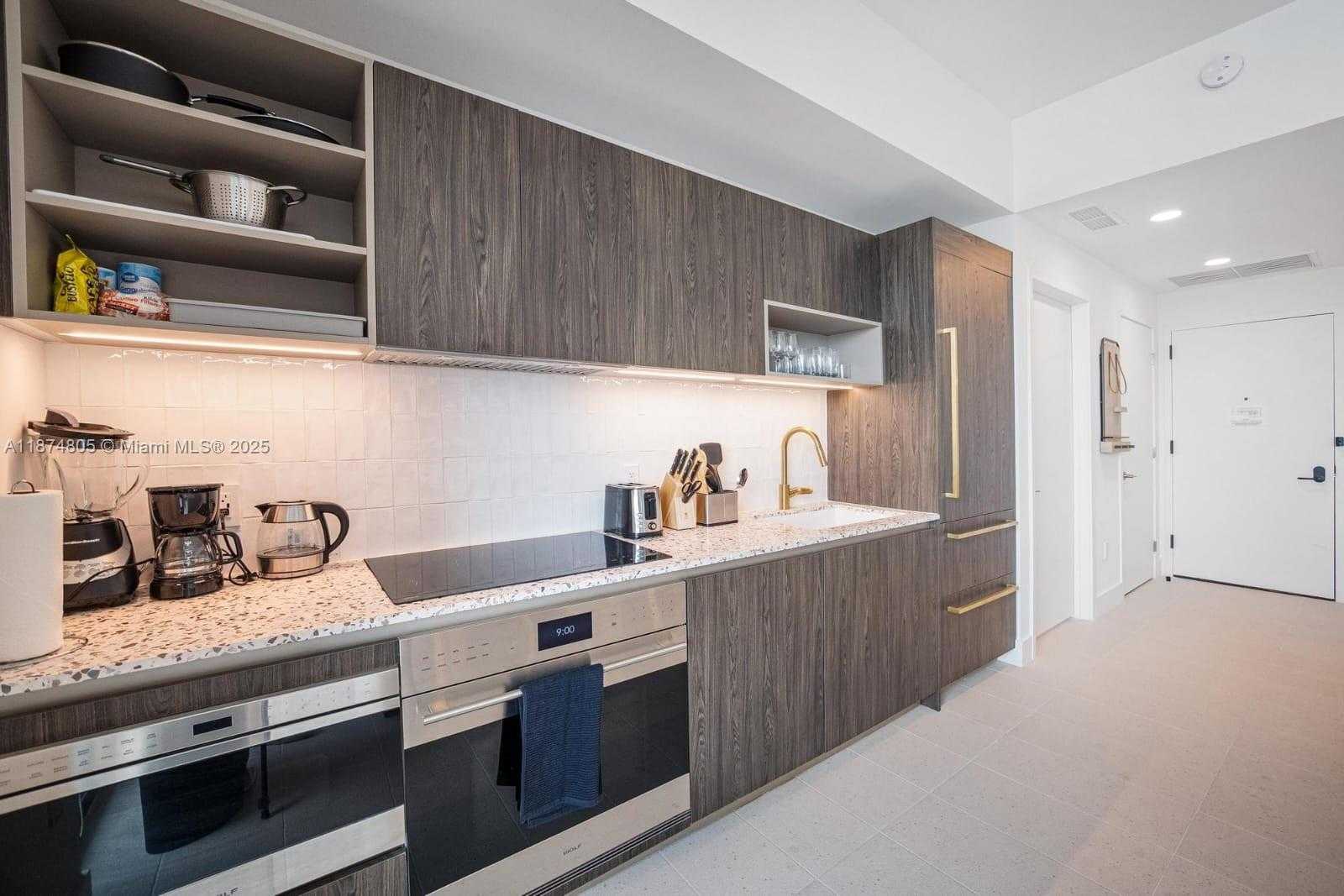 Small Image of 159 NORTH EAST 6TH ST #5101, Miami Number 14