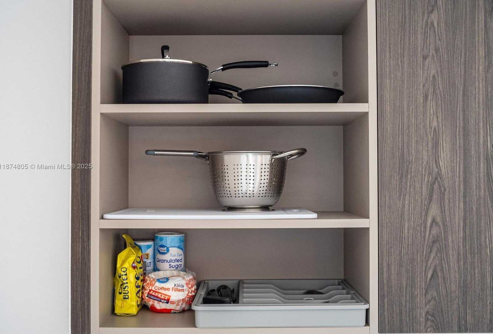 Small Image of 159 NORTH EAST 6TH ST #5101, Miami Number 24