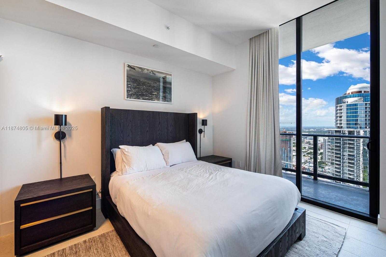 Small Image of 159 NORTH EAST 6TH ST #5101, Miami Number 31