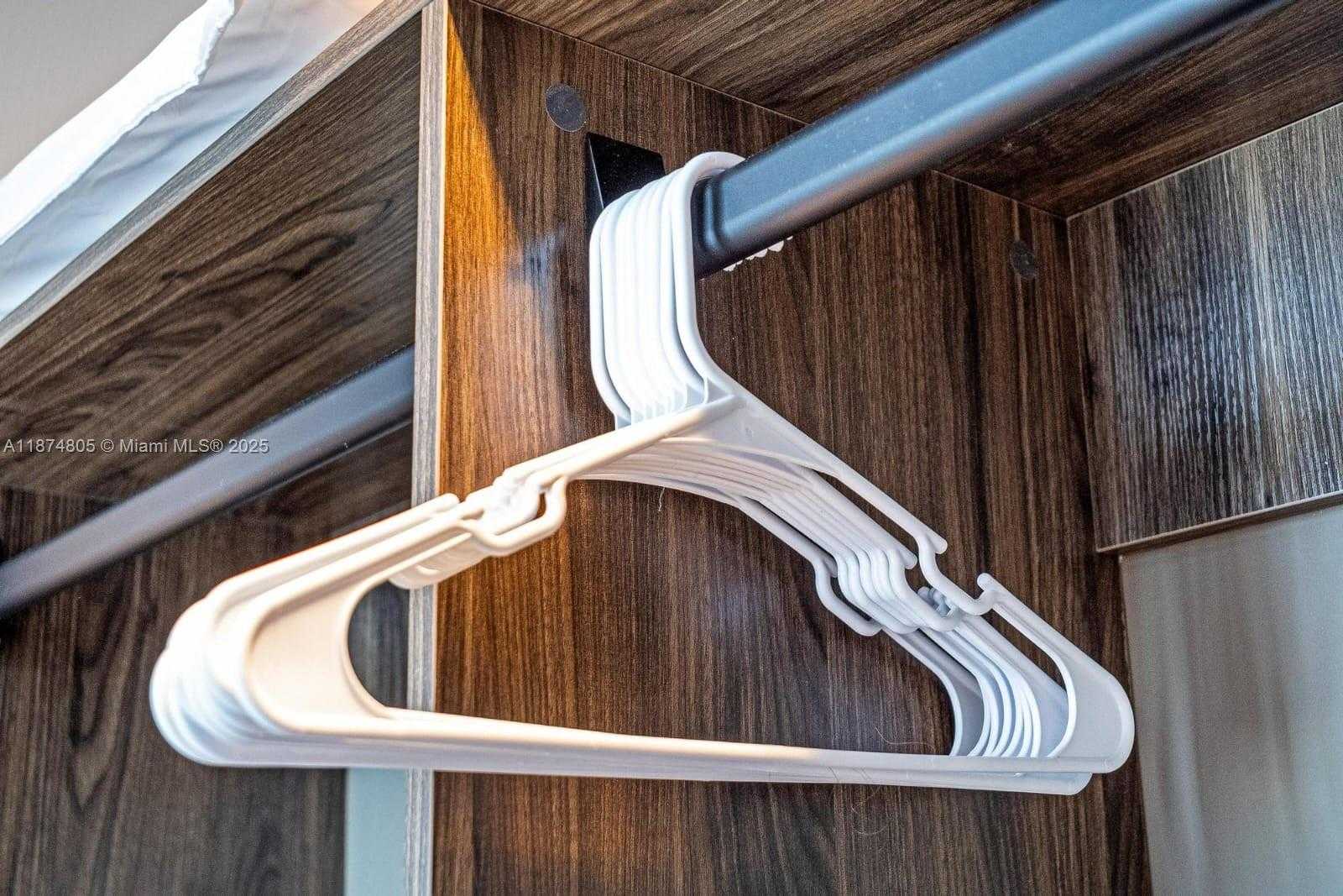 Small Image of 159 NORTH EAST 6TH ST #5101, Miami Number 36