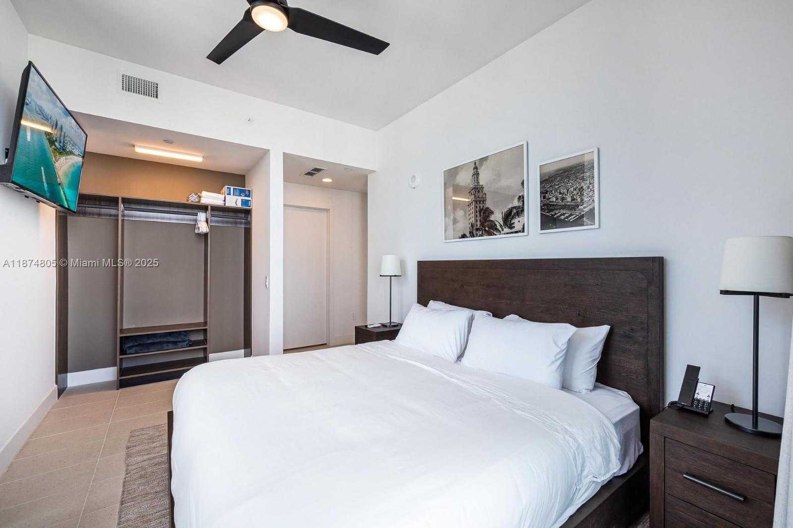 Small Image of 159 NORTH EAST 6TH ST #5101, Miami Number 37