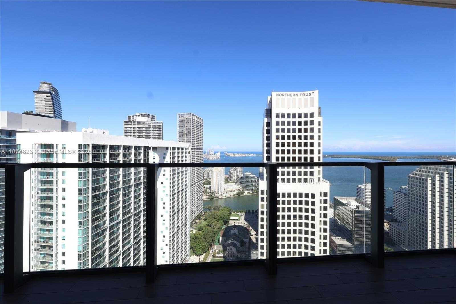 Small Image of 68 SOUTH EAST 6TH ST #3607, Miami Number 17