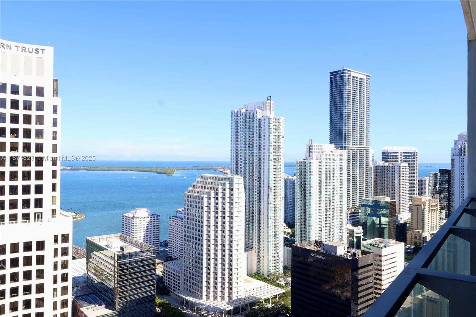 Small Image of 68 SOUTH EAST 6TH ST #3607, Miami Number 26