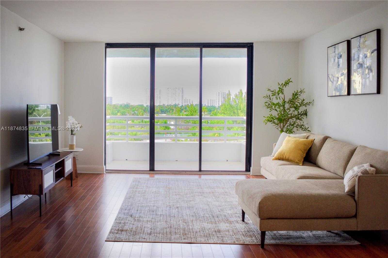 Small Image of 3300 NORTH EAST 192ND ST #611, Aventura Number 2