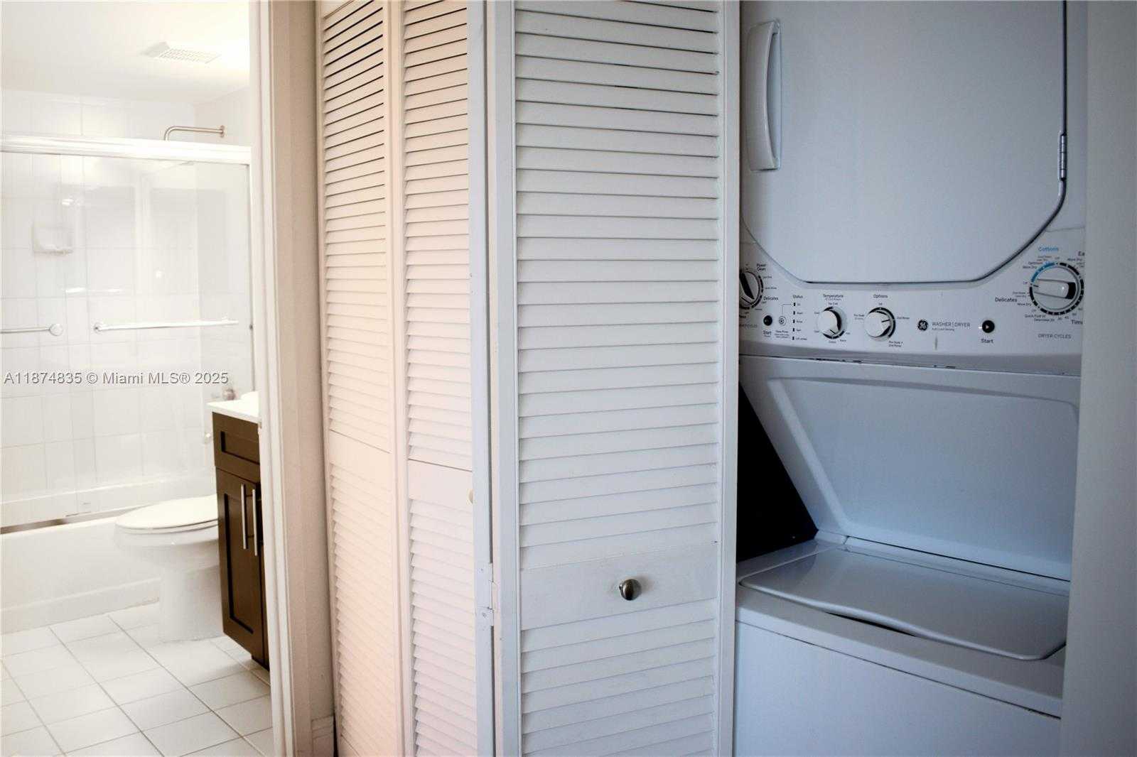 Small Image of 3300 NORTH EAST 192ND ST #611, Aventura Number 5
