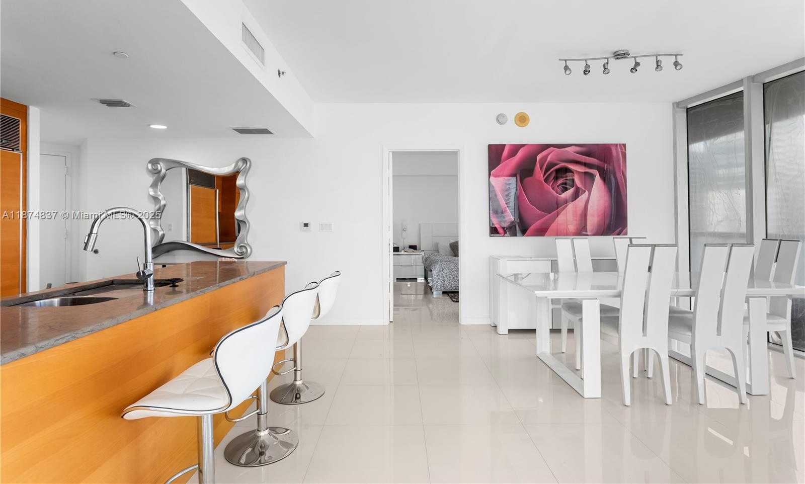 Small Image of 465 BRICKELL AVE #2702, Miami Number 9