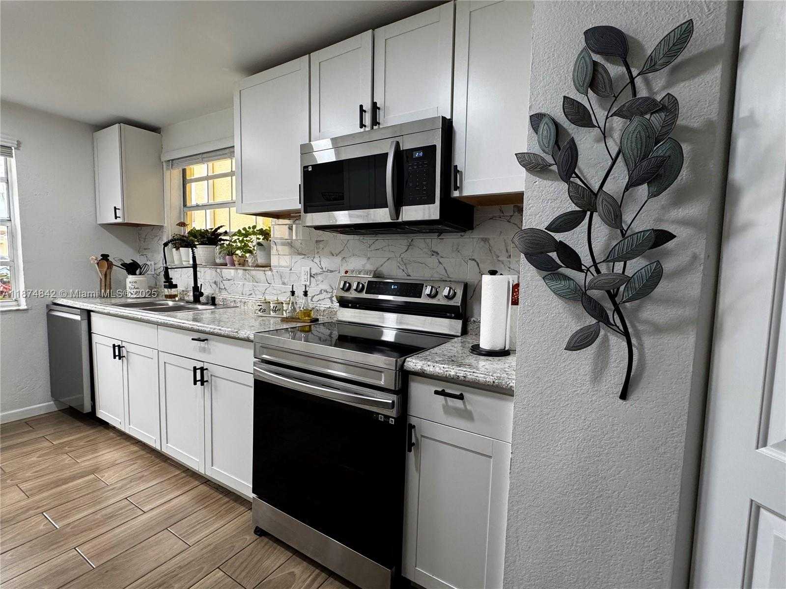 Small Image of 2273 SOUTH EAST 27TH DR #105-F, Homestead Number 3