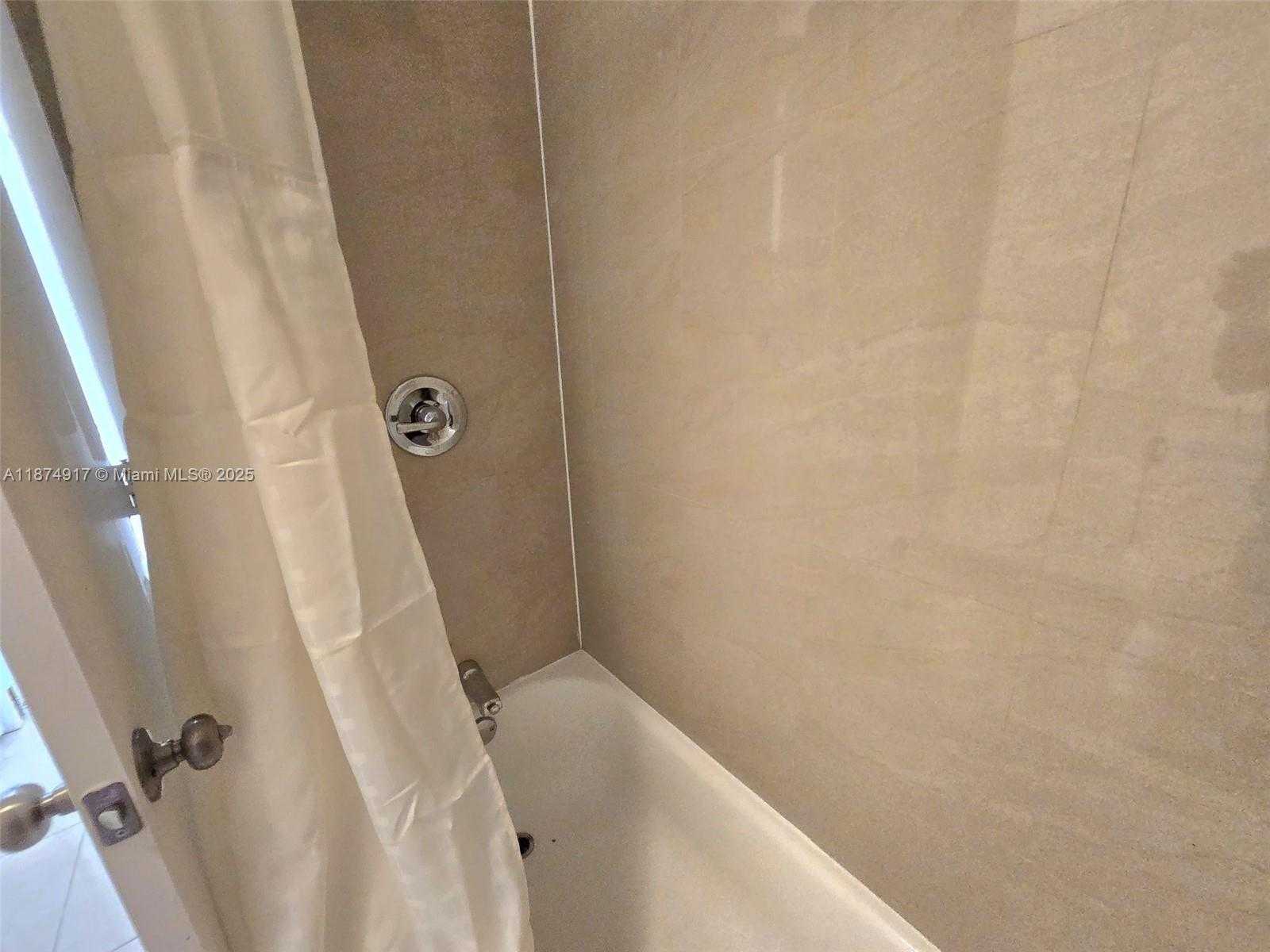 Small Image of 7520 SOUTH WEST 82ND ST #G118, Miami Number 14