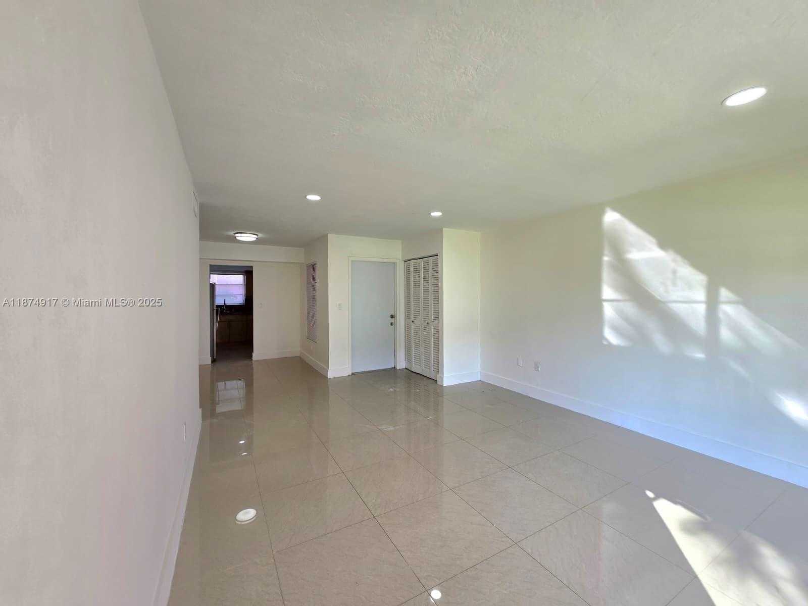 Small Image of 7520 SOUTH WEST 82ND ST #G118, Miami Number 2