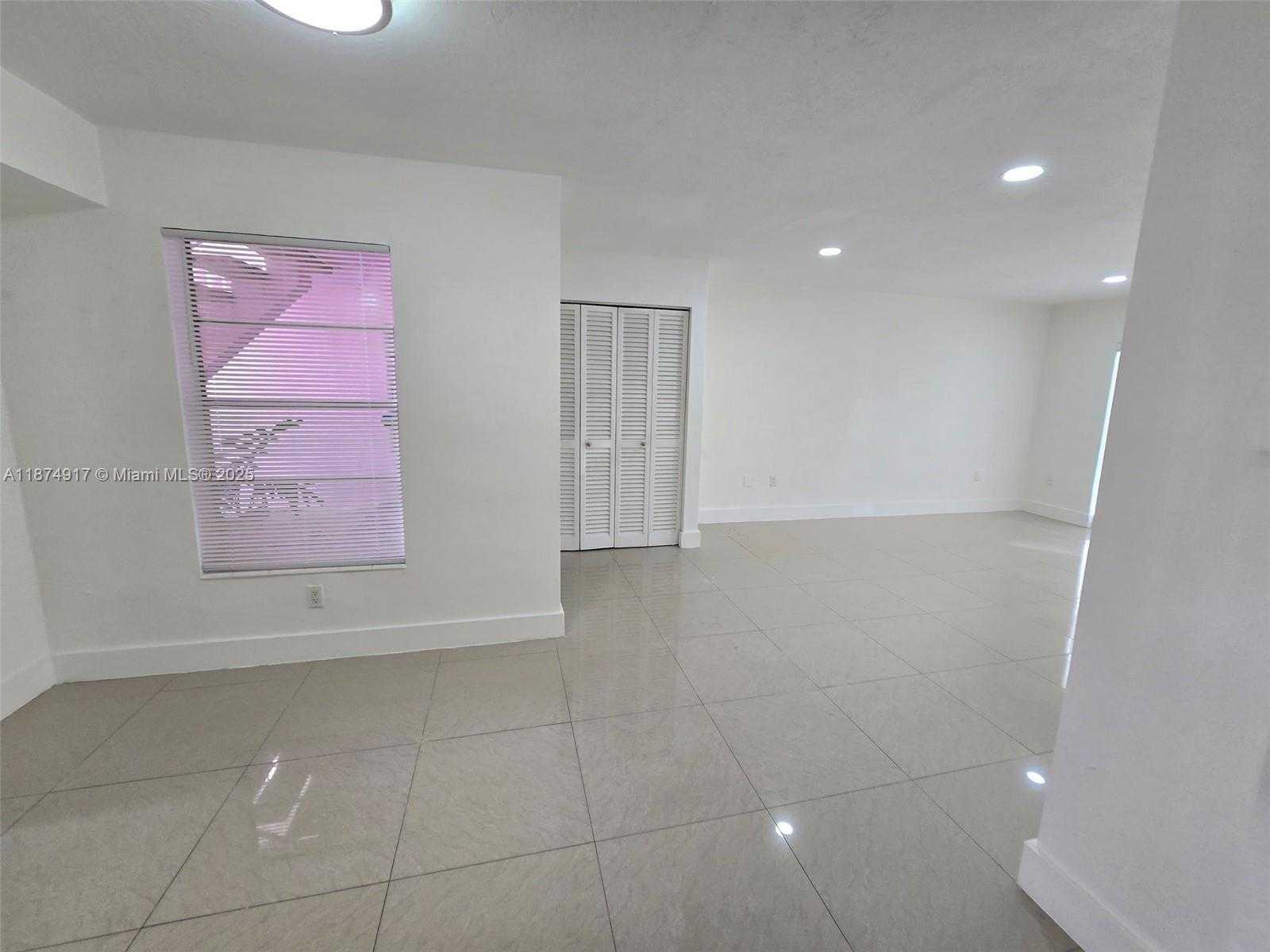 Small Image of 7520 SOUTH WEST 82ND ST #G118, Miami Number 5