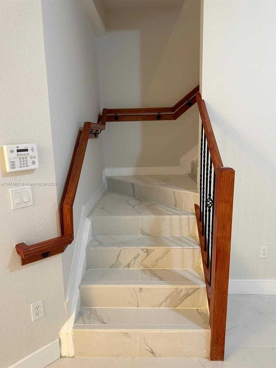 Small Image of 12421 SOUTH WEST 50TH CT #337, Miramar Number 10