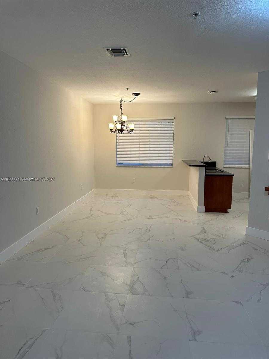 Small Image of 12421 SOUTH WEST 50TH CT #337, Miramar Number 19
