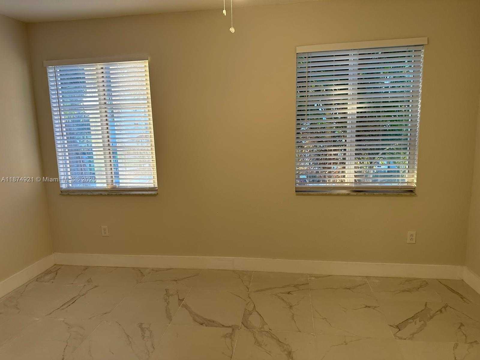 Small Image of 12421 SOUTH WEST 50TH CT #337, Miramar Number 6