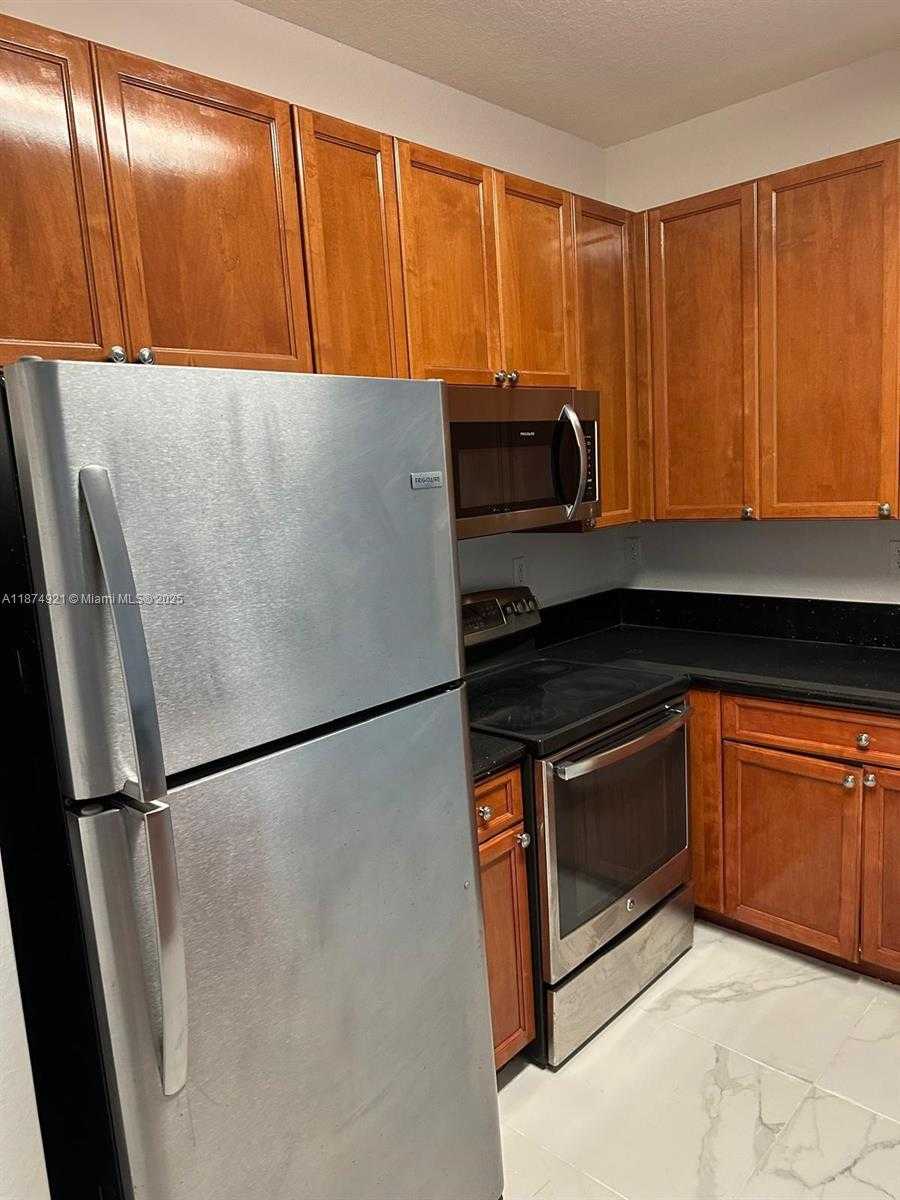 Small Image of 12421 SOUTH WEST 50TH CT #337, Miramar Number 8