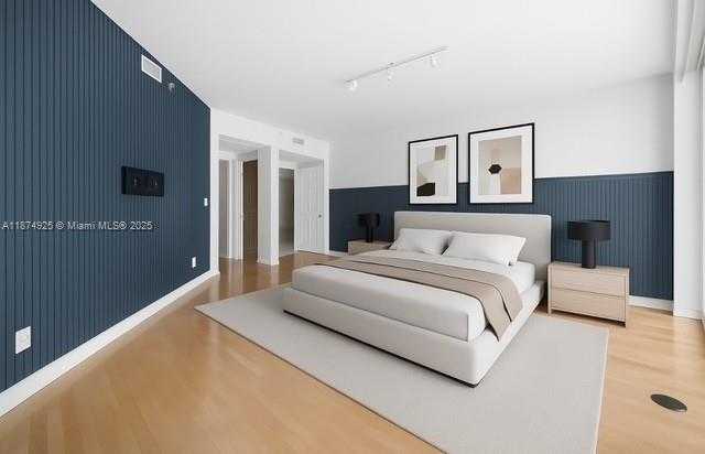 Small Image of 1643 BRICKELL AVE #1002, Miami Number 13