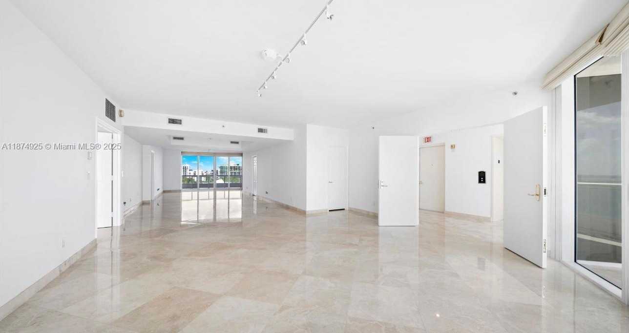 Small Image of 1643 BRICKELL AVE #1002, Miami Number 7