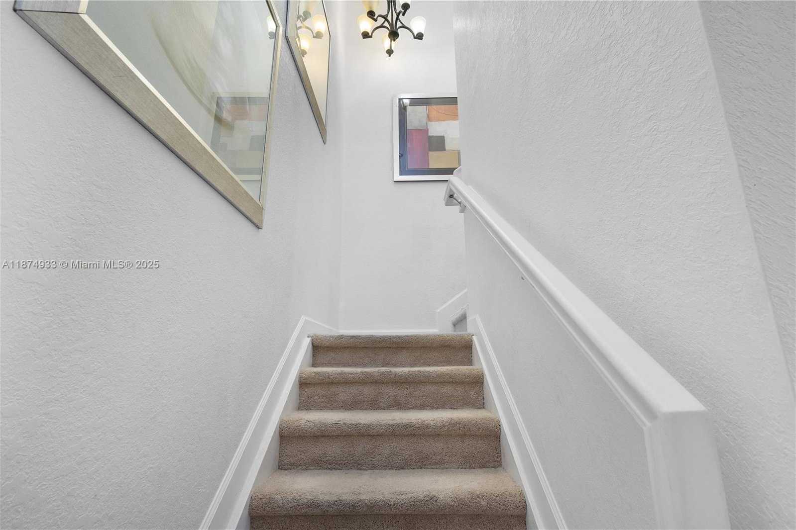 Small Image of 9871 NORTH WEST 88TH TER, Doral Number 17