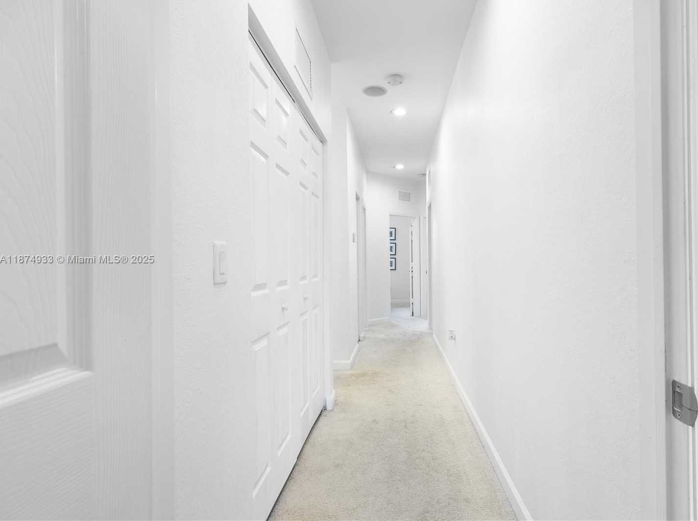 Small Image of 9871 NORTH WEST 88TH TER, Doral Number 23