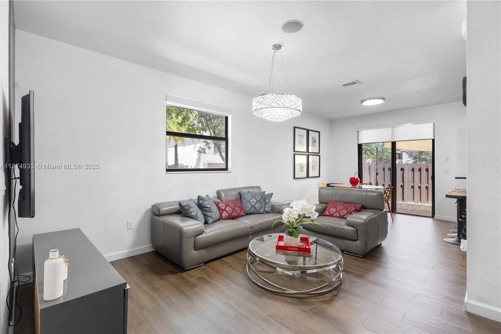Small Image of 9871 NORTH WEST 88TH TER, Doral Number 9