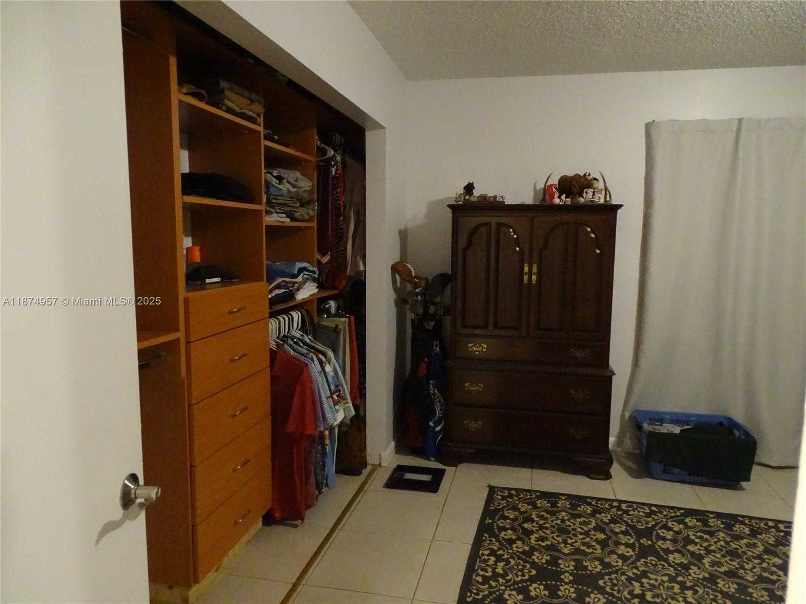 Small Image of 13730 SOUTH WEST 90TH AVE #16-8, Miami Number 20