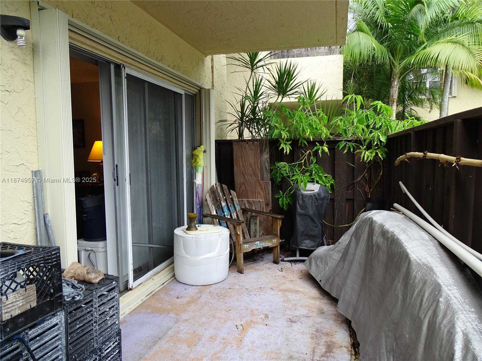 Small Image of 13730 SOUTH WEST 90TH AVE #16-8, Miami Number 21