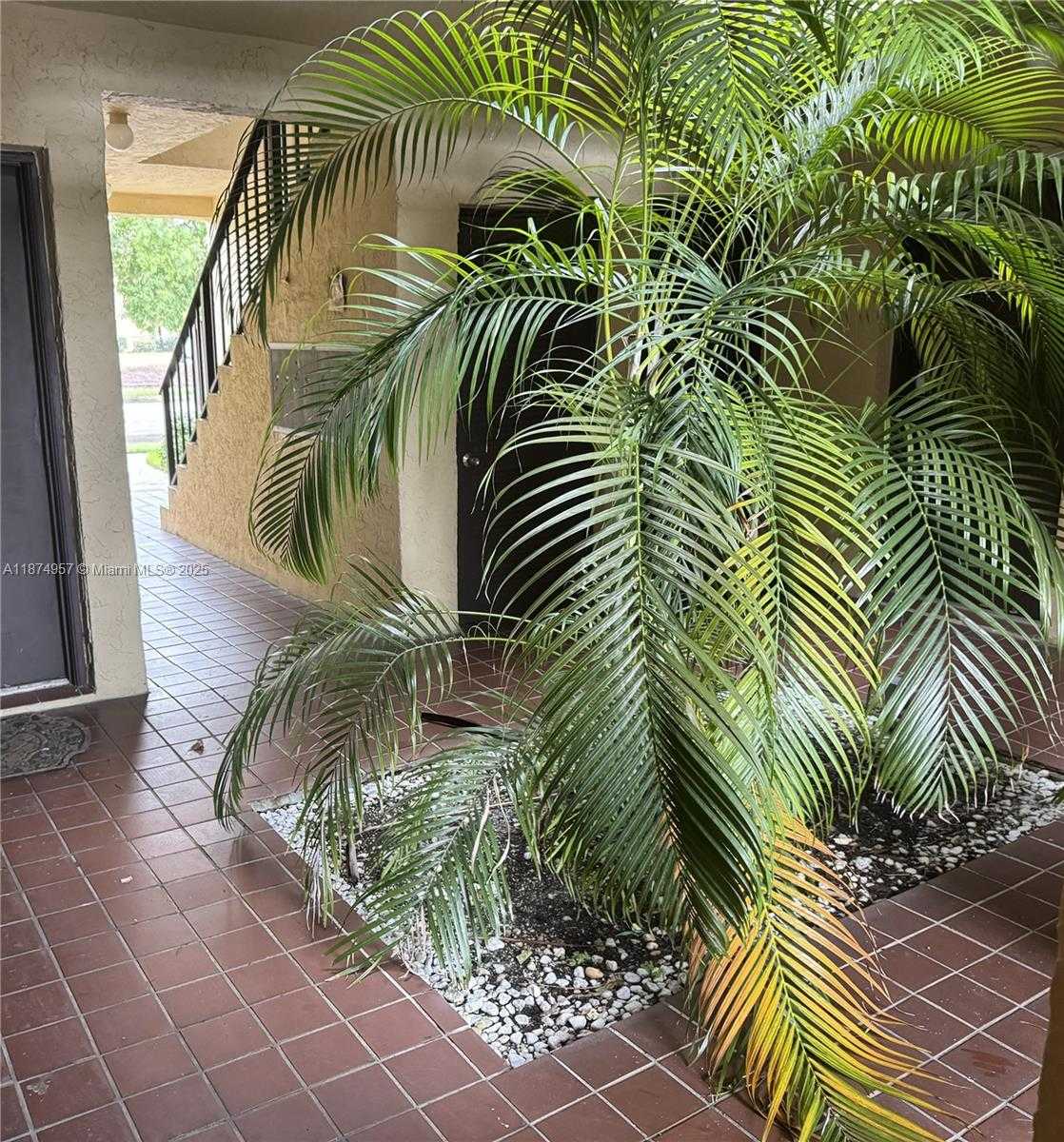 Small Image of 13730 SOUTH WEST 90TH AVE #16-8, Miami Number 23