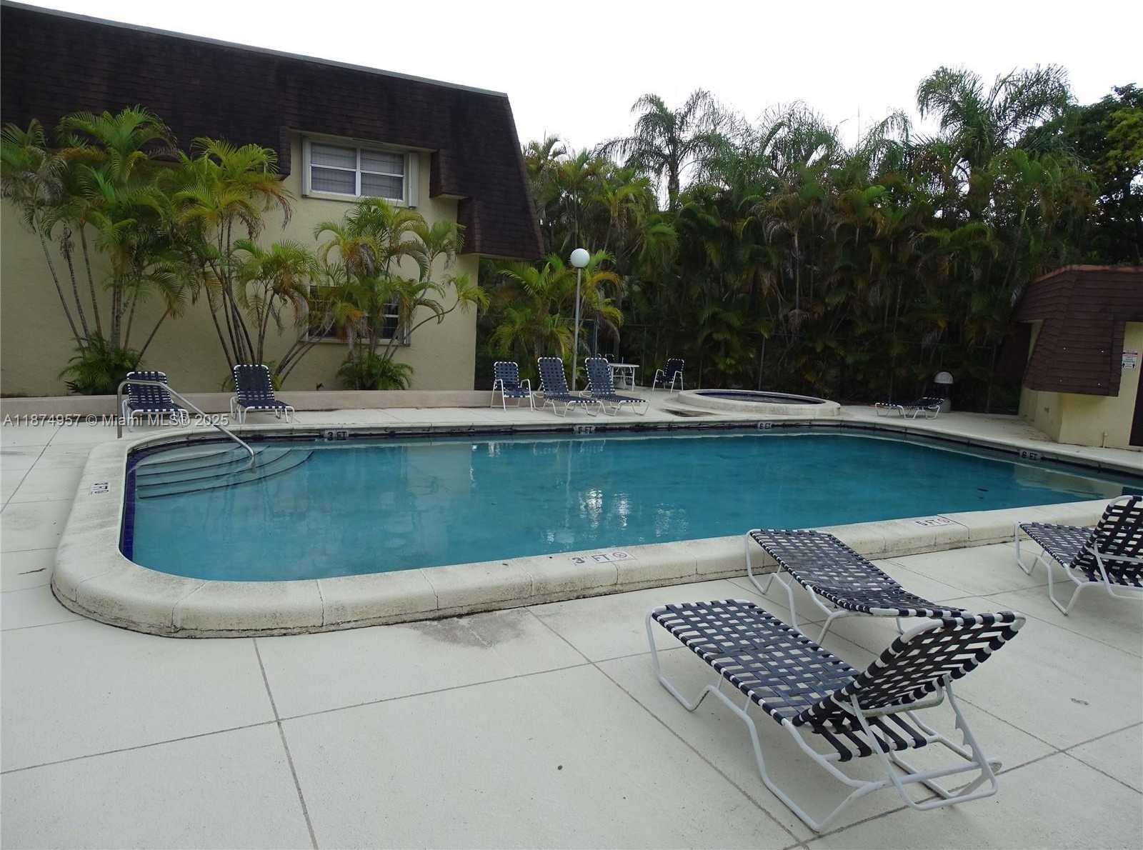 Small Image of 13730 SOUTH WEST 90TH AVE #16-8, Miami Number 30