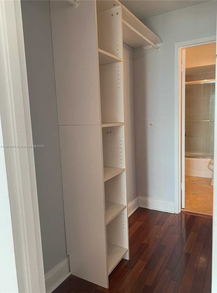 Small Image of 150 SOUTH EAST 25TH RD #9K, Miami Number 11