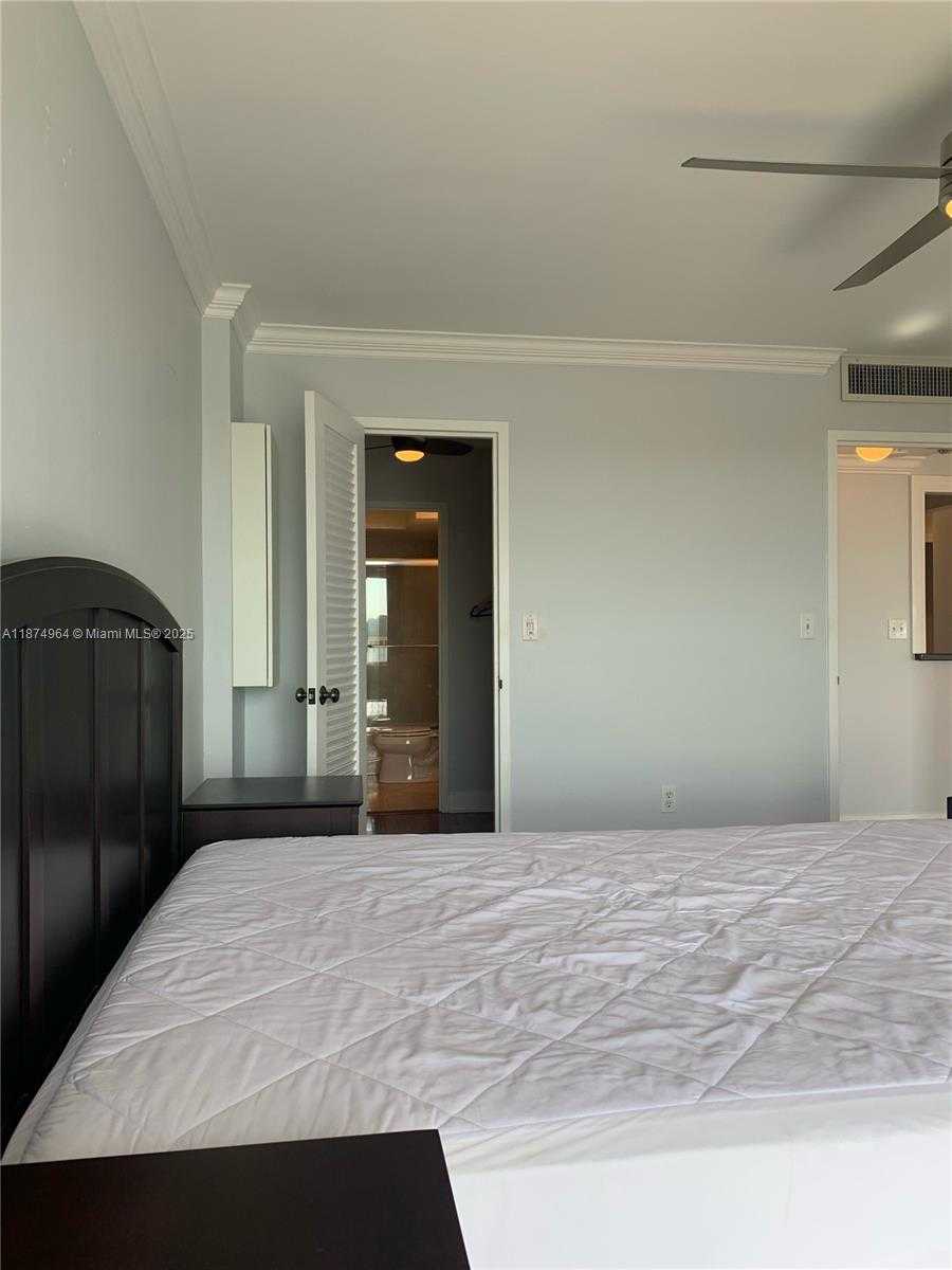 Small Image of 150 SOUTH EAST 25TH RD #9K, Miami Number 6