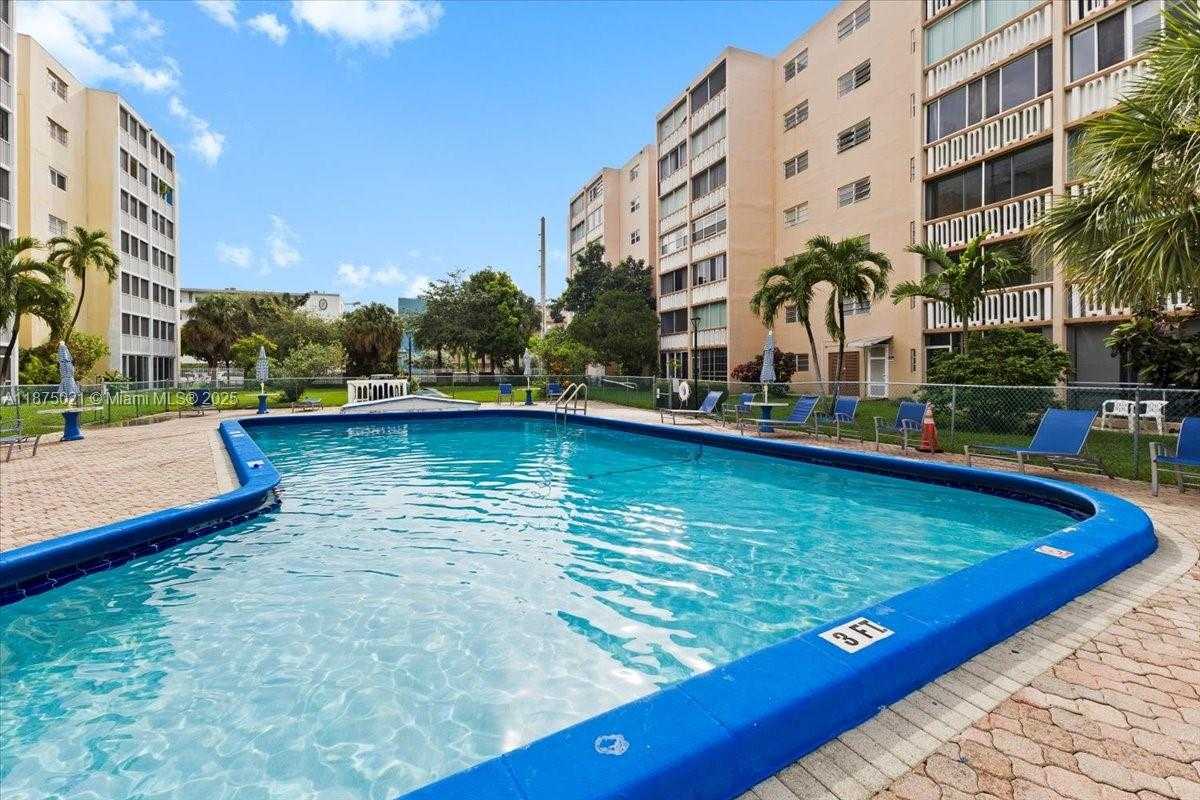 Small Image of 319 NORTH EAST 14TH AVE #201, Hallandale Beach Number 25