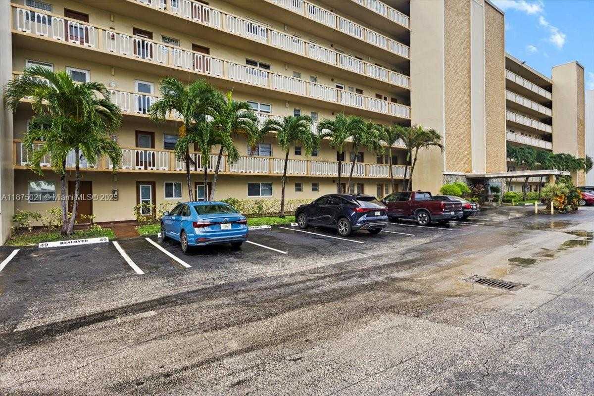 Small Image of 319 NORTH EAST 14TH AVE #201, Hallandale Beach Number 29