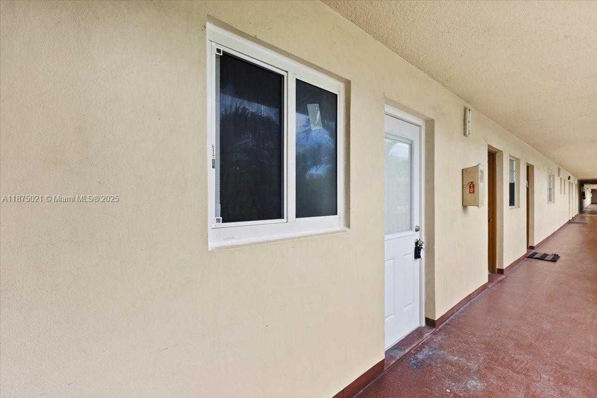 Small Image of 319 NORTH EAST 14TH AVE #201, Hallandale Beach Number 30