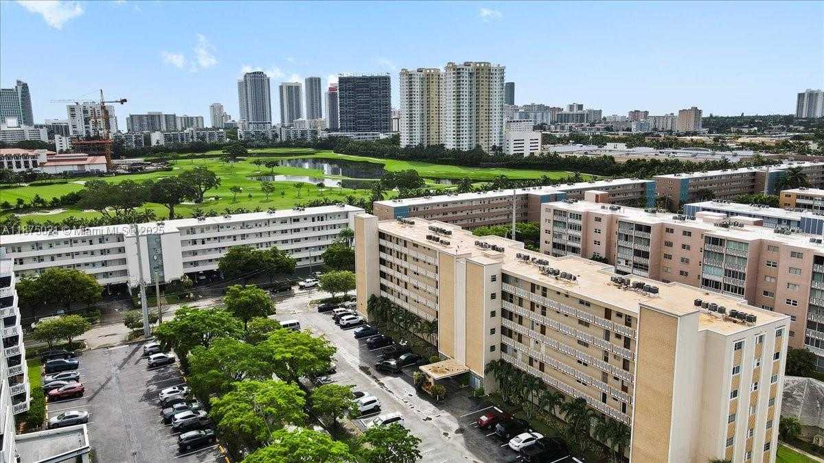 Small Image of 319 NORTH EAST 14TH AVE #201, Hallandale Beach Number 32