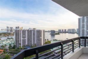 Small Image of 3500 MYSTIC POINTE DR #3505, Aventura Number 4
