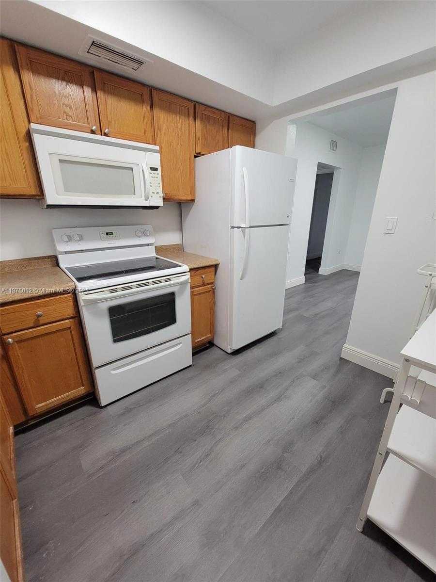 Small Image of 7610 SOUTH WEST 82ND ST #J207, Miami Number 15