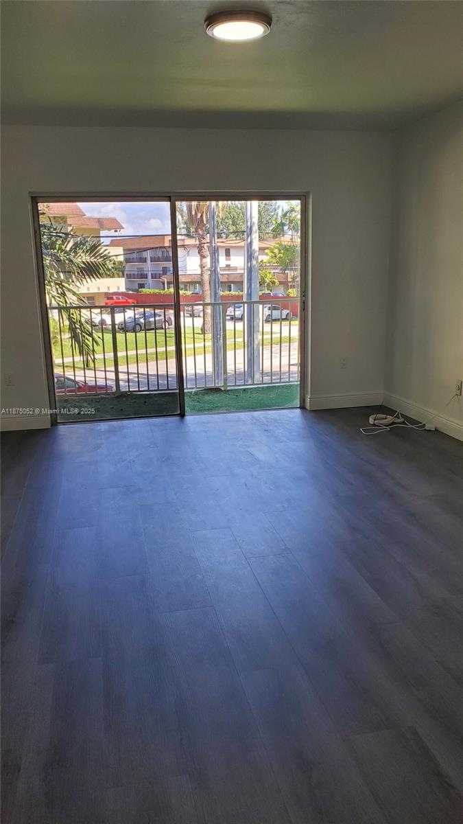 Small Image of 7610 SOUTH WEST 82ND ST #J207, Miami Number 3