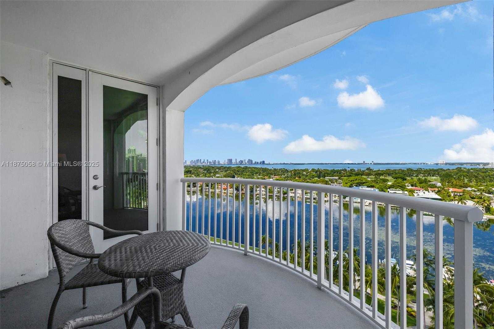Small Image of 5401 COLLINS AVE #1231, Miami Beach Number 12