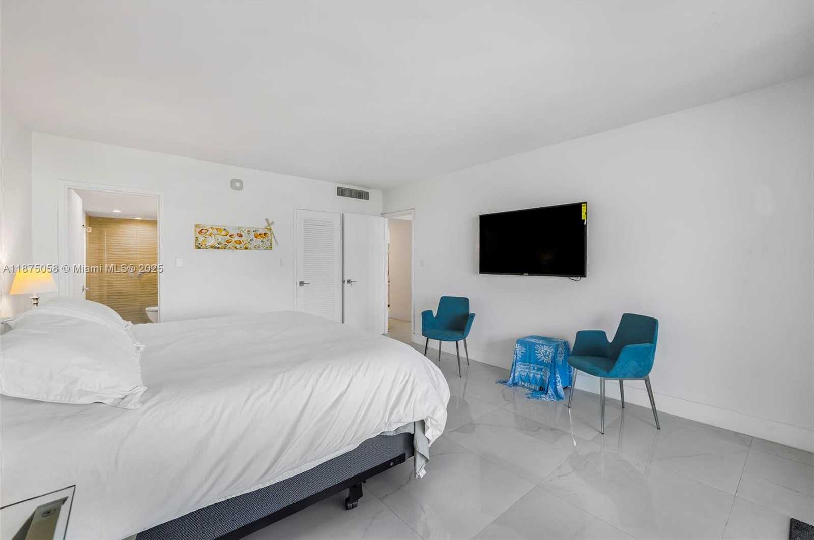 Small Image of 5401 COLLINS AVE #1231, Miami Beach Number 26