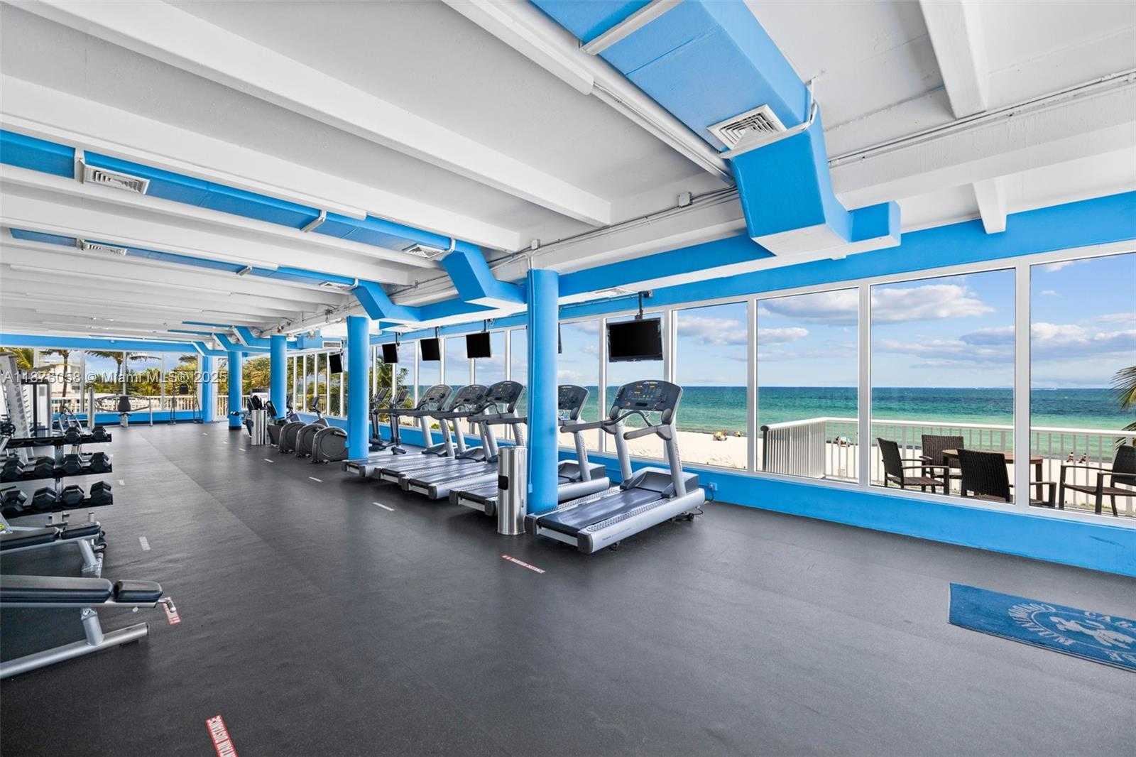 Small Image of 5401 COLLINS AVE #1231, Miami Beach Number 33