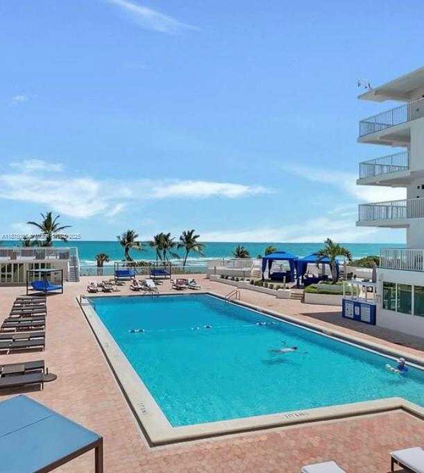 Small Image of 5401 COLLINS AVE #1231, Miami Beach Number 41