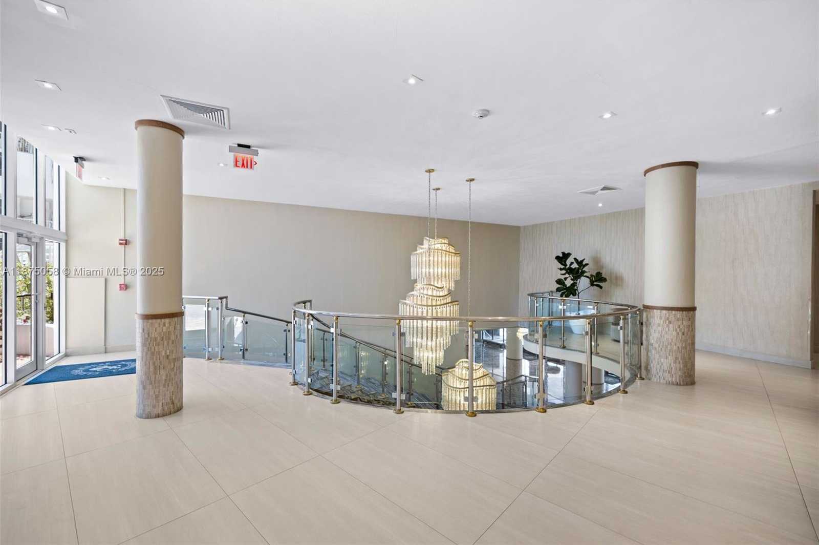 Small Image of 5401 COLLINS AVE #1231, Miami Beach Number 42