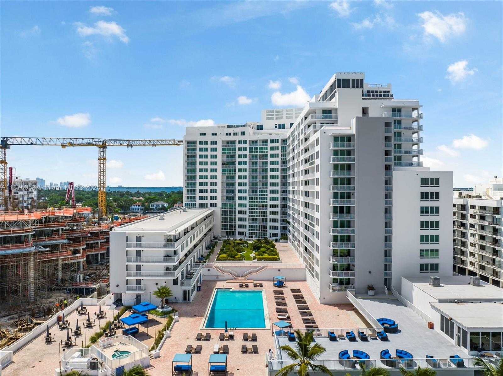 Small Image of 5401 COLLINS AVE #1231, Miami Beach Number 44