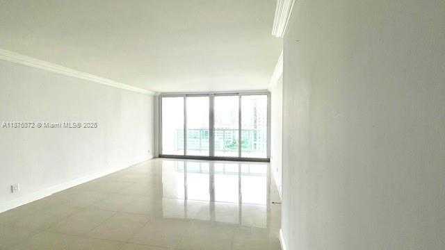 Small Image of 100 BAYVIEW DR #1230, Sunny Isles Beach Number 4