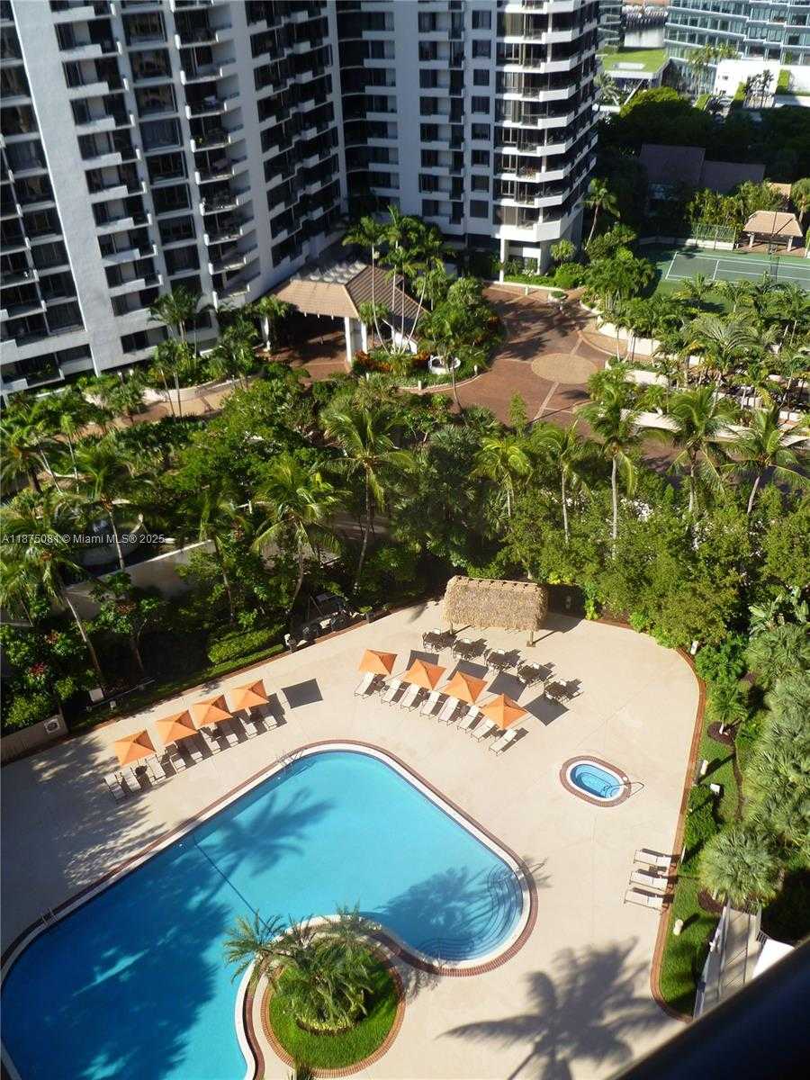 Small Image of 540 BRICKELL KEY DR #1719, Miami Number 27