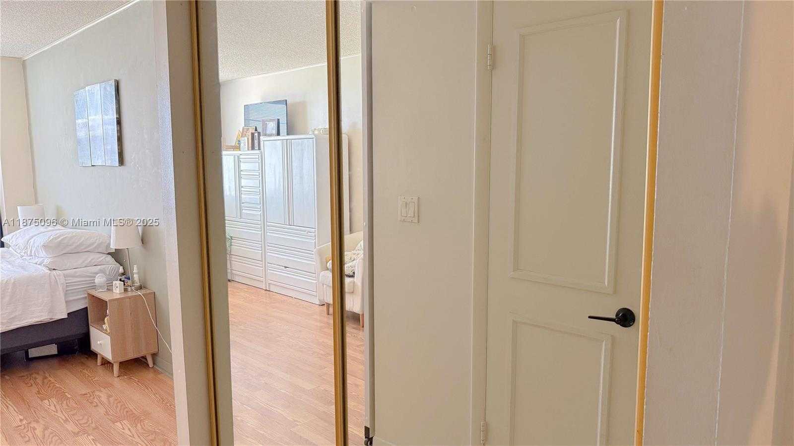 Small Image of 2851 NORTH EAST 183RD ST #1110E, Aventura Number 17